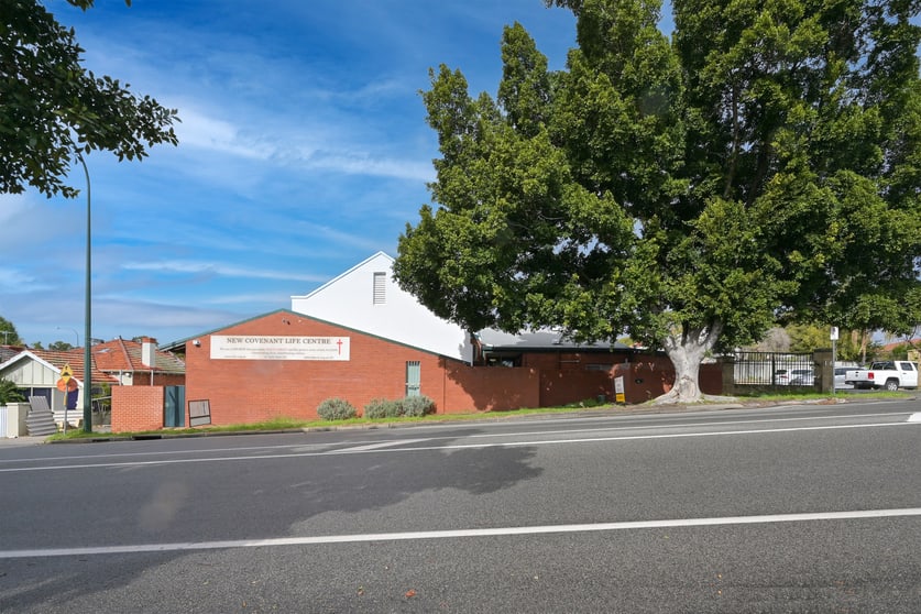 Click to view all images 16 Mint Street East Victoria Park WA 6101 - Image 3