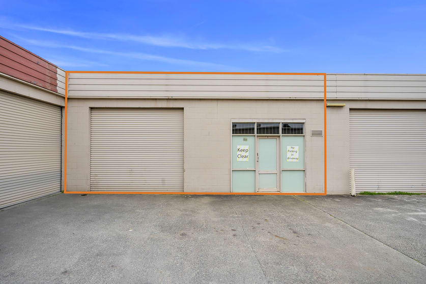 Click to view all images Unit 3/3 Dowsett Street Geelong VIC 3220 - Image 1