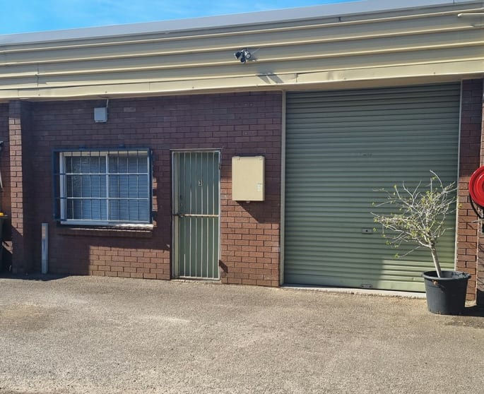 Click to view all images 3/12 Grieve Road West Gosford NSW 2250 - Image 1