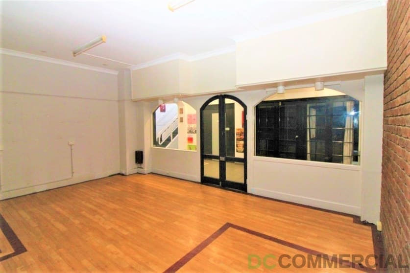 Click to view all images 2/191 Margaret Street Toowoomba City QLD 4350 - Image 1
