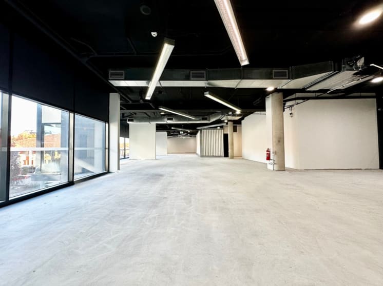 Click to view all images Level 1 Unit 76/30 Lonsdale Street Braddon ACT 2612 - Image 1
