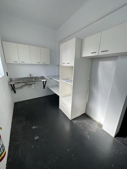 Click to view all images 10 Stark Street Ashgrove QLD 4060 - Image 3