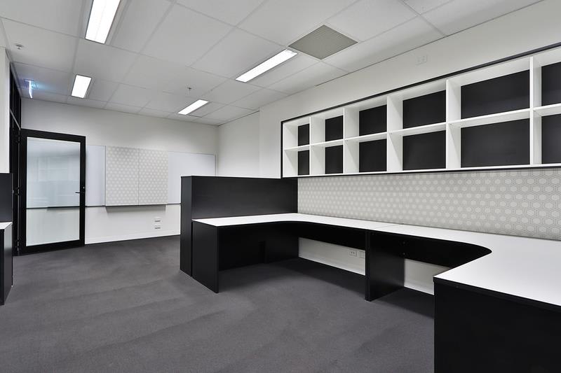 Click to view all images Suite 502/12-14 Claremont Street South Yarra VIC 3141 - Image 2