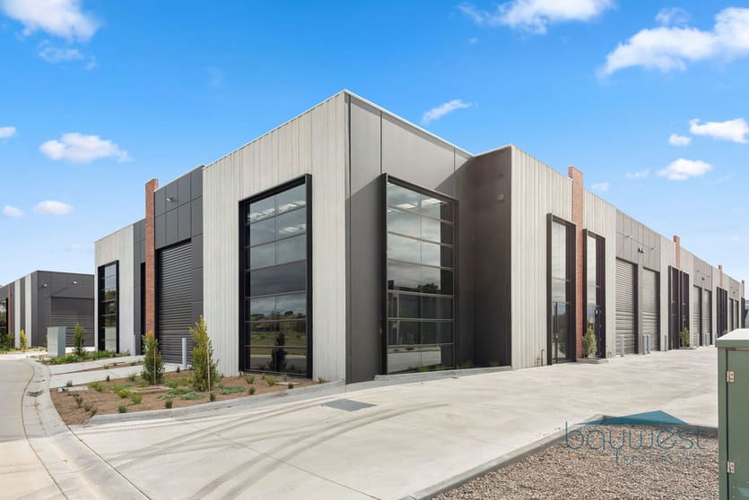 Click to view all images 71 Star Point Place Hastings VIC 3915 - Image 1