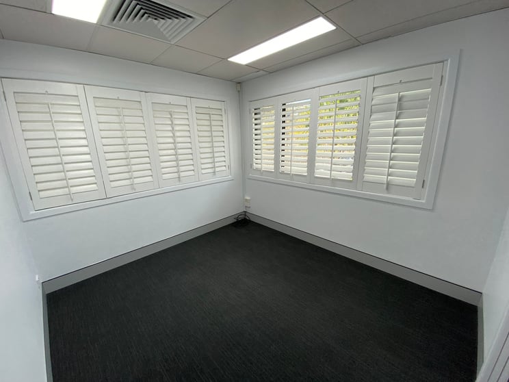 Click to view all images 89 West Burleigh Road Burleigh Waters QLD 4220 - Image 2