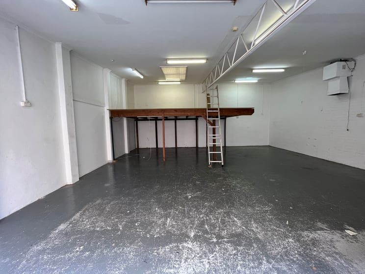 Click to view all images Unit 3/27 Dickson Avenue Artarmon NSW 2064 - Image 3
