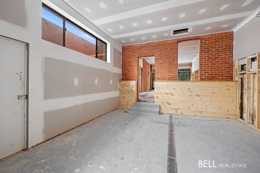 Click to view all images 3461 Warburton Highway Warburton VIC 3799 - Image 3