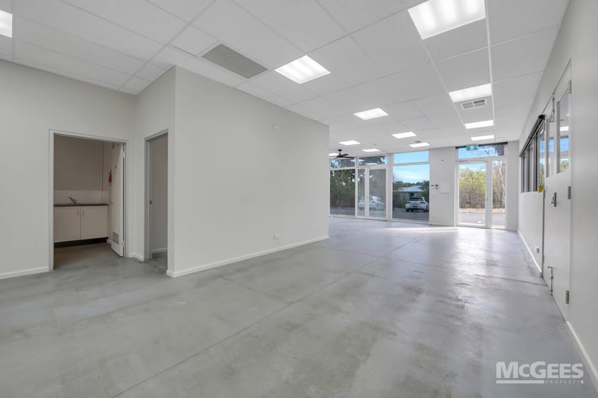 Click to view all images 4a/108 Tolley Road St Agnes SA 5097 - Image 3