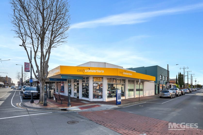 Click to view all images 4 & 5/113 Jetty Road Glenelg SA 5045 - Image 2