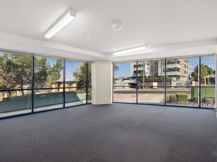 Click to view all images Suite 1/25-33 Old Northern Road Baulkham Hills NSW 2153 - Image 3