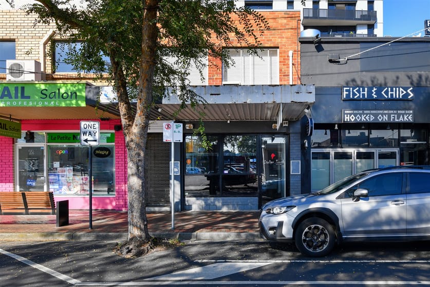 Click to view all images 70 Portman Street Oakleigh VIC 3166 - Image 2