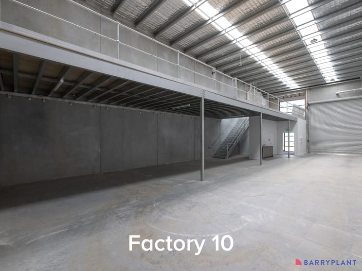 10/7-9 Shorland Way Cowes VIC 3922 - Image 2