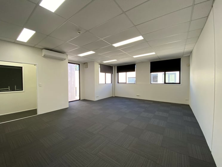 Click to view all images 7a/1-11 Burns Road Heathcote NSW 2233 - Image 3