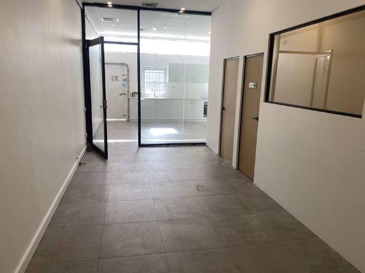 Click to view all images 303 Belmore Road Riverwood NSW 2210 - Image 2