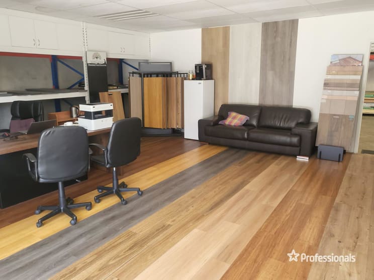 Click to view all images 4/83 Truganina Road Malaga WA 6090 - Image 2