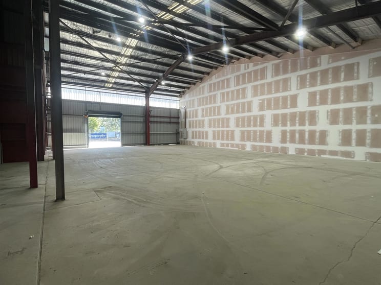 Click to view all images T2/236A New Line Road Dural NSW 2158 - Image 2