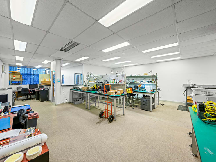 Click to view all images 1/9 Westerway Street Slacks Creek QLD 4127 - Image 3