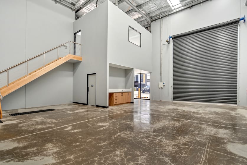 Click to view all images 7/21 McIntosh Street Airport West VIC 3042 - Image 2