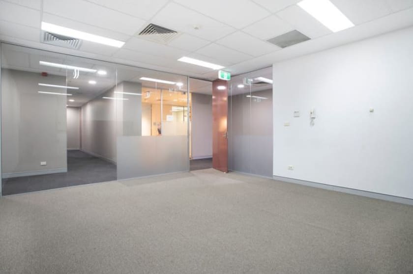 Click to view all images 2.14/10 Century Circuit Norwest NSW 2153 - Image 3