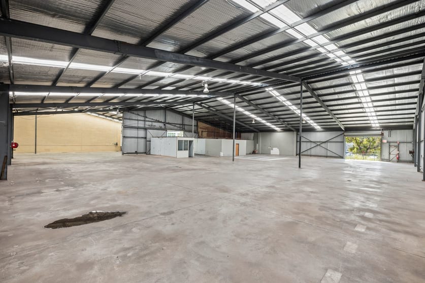 Click to view all images 11A Keegan Street O'connor WA 6163 - Image 3