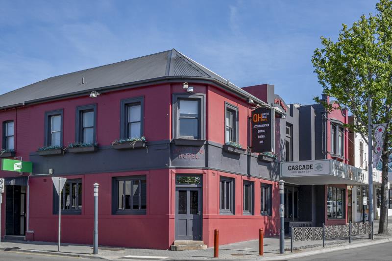 Click to view all images 400-404 Elizabeth Street North Hobart TAS 7000 - Image 1