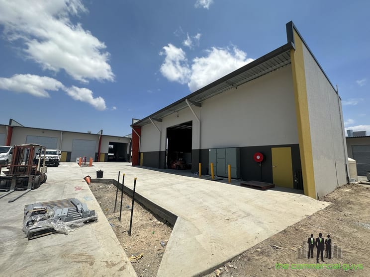 Click to view all images 19/10-12 Cerium St Narangba QLD 4504 - Image 2