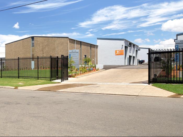 Click to view all images Unit 4 VERY TIDY UNIT/136-140 Magowar Road Girraween NSW 2145 - Image 2