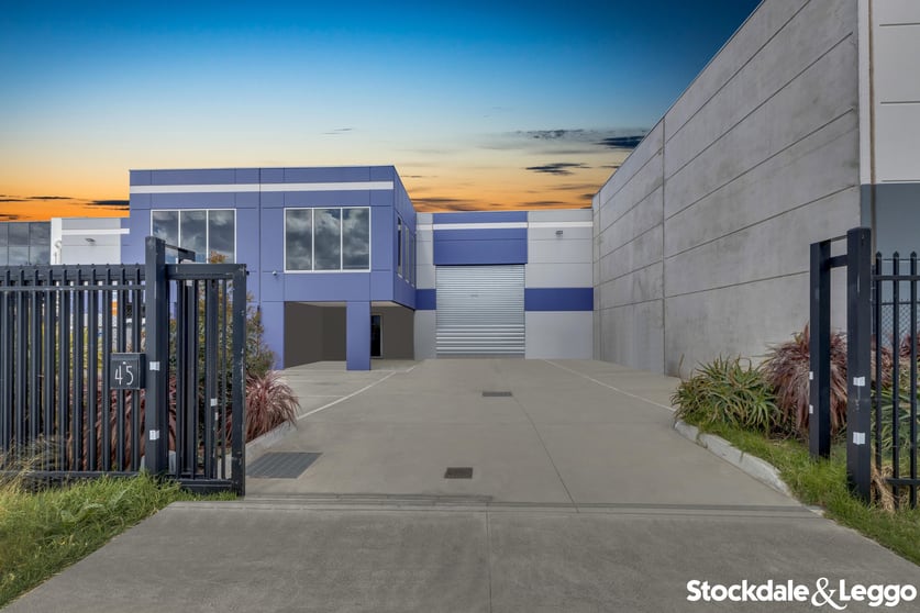 Click to view all images 45 Mogul Court Deer Park VIC 3023 - Image 1