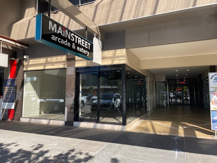 Click to view all images 81-85 Lake Street Cairns City QLD 4870 - Image 2