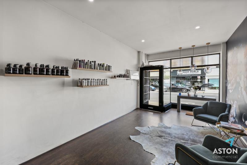 Click to view all images 8 Inkerman Street St Kilda VIC 3182 - Image 3