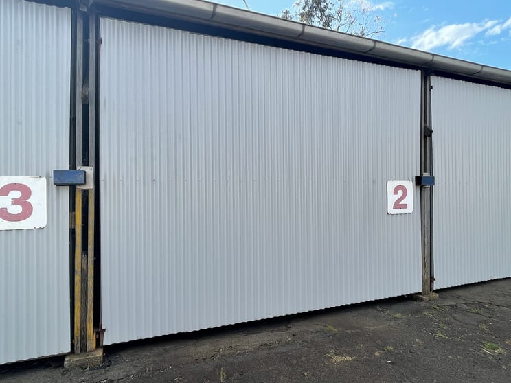 Click to view all images Bay 02/177-185 Anzac Avenue Harristown QLD 4350 - Image 2
