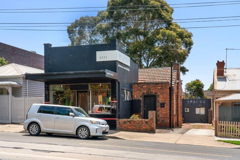Click to view all images 1221 Malvern Road Malvern VIC 3144 - Image 1