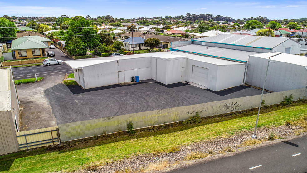 Click to view all images 64 Sturt Street Mount Gambier SA 5290 - Image 1