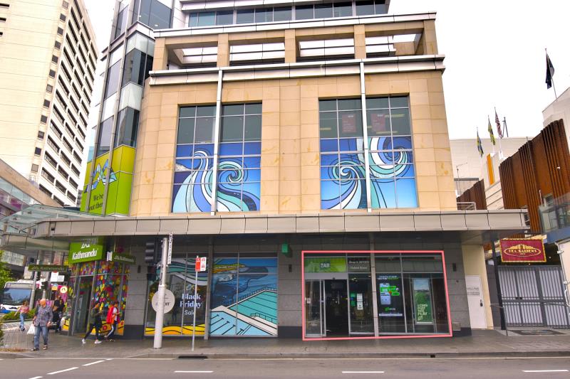 Click to view all images Shop 3/209 Oxford Street Bondi Junction NSW 2022 - Image 1
