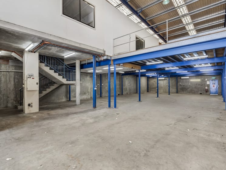 Click to view all images 5/71a Milperra Road Revesby NSW 2212 - Image 3