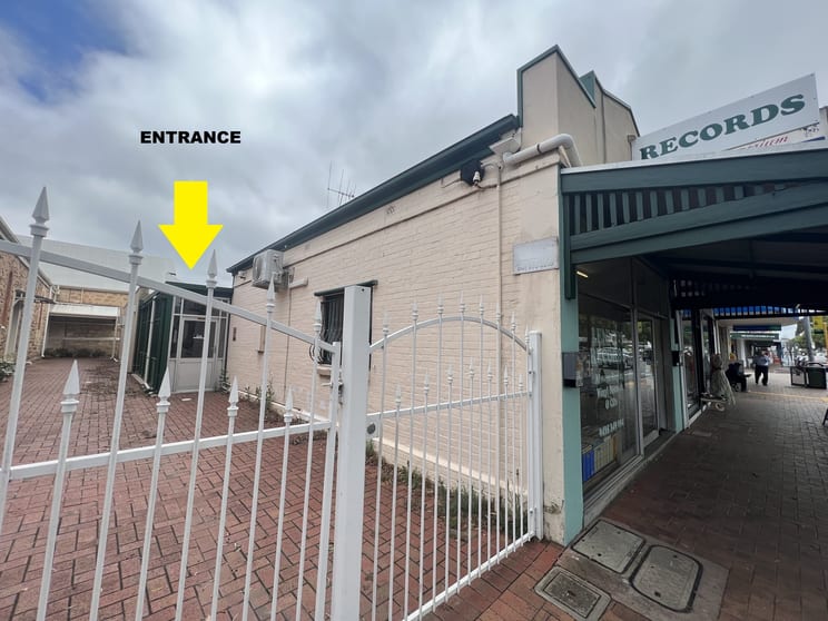 Click to view all images 192B (REAR) Henley Beach Road Torrensville SA 5031 - Image 1