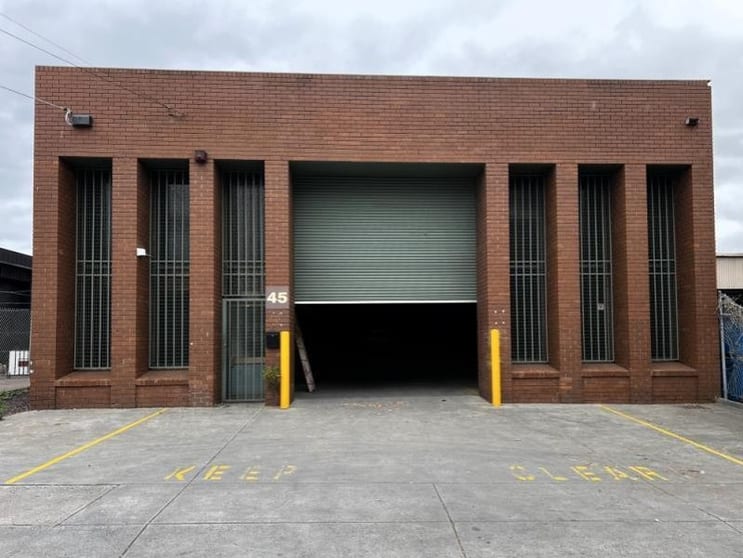 Click to view all images 45 McIntosh Street Airport West VIC 3042 - Image 1