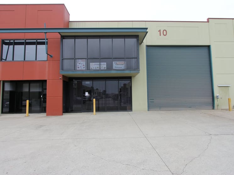 Click to view all images 10/24 Anzac Avenue Smeaton Grange NSW 2567 - Image 1