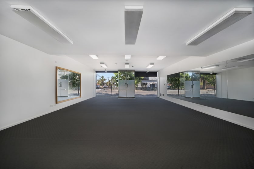 Click to view all images 268 Inkerman Street St Kilda East VIC 3183 - Image 2