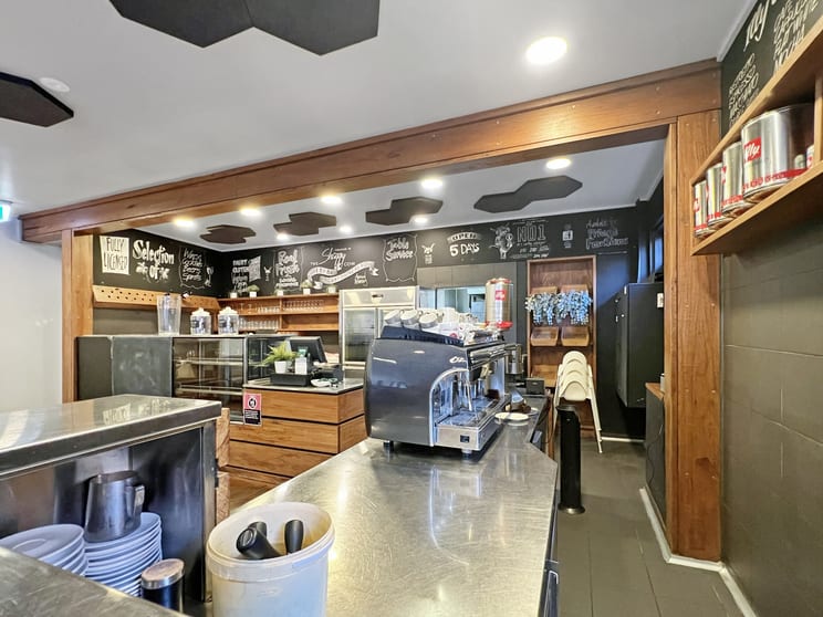 Click to view all images 112 Main Street Mittagong NSW 2575 - Image 3