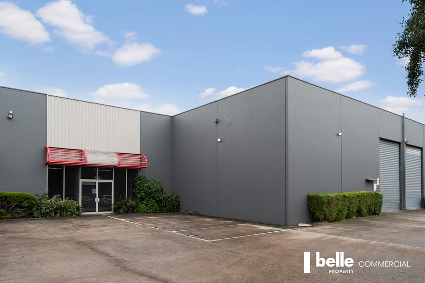 Click to view all images 6/16-18 Melverton Drive Hallam VIC 3803 - Image 1