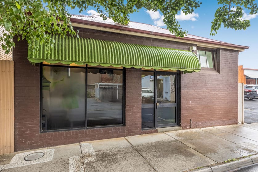 Click to view all images 45 Bath Lane Bendigo VIC 3550 - Image 1