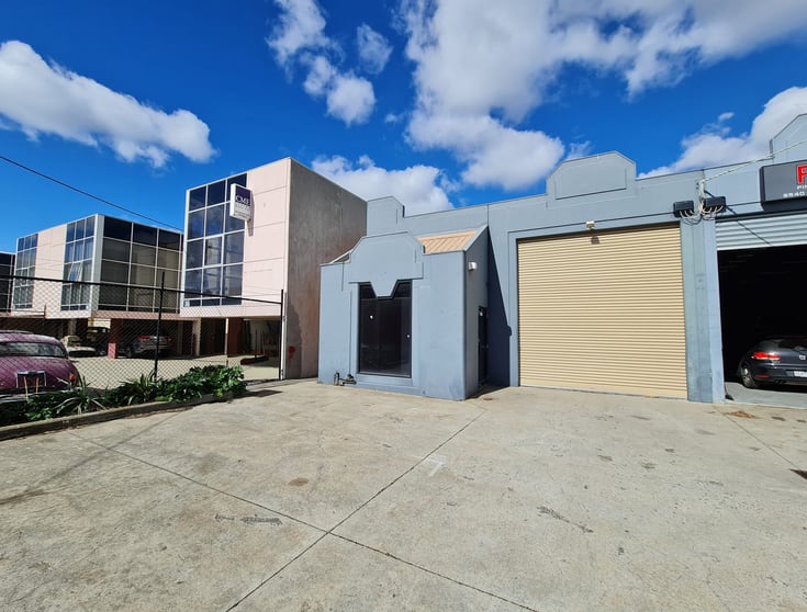 Click to view all images 1/32-34 Fulton Road Oakleigh South VIC 3167 - Image 1