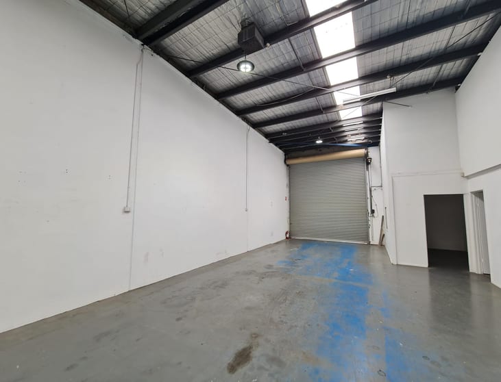 Click to view all images 1/32-34 Fulton Road Oakleigh South VIC 3167 - Image 3