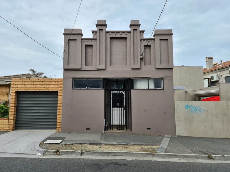 Click to view all images 8 Centreway Mordialloc VIC 3195 - Image 1