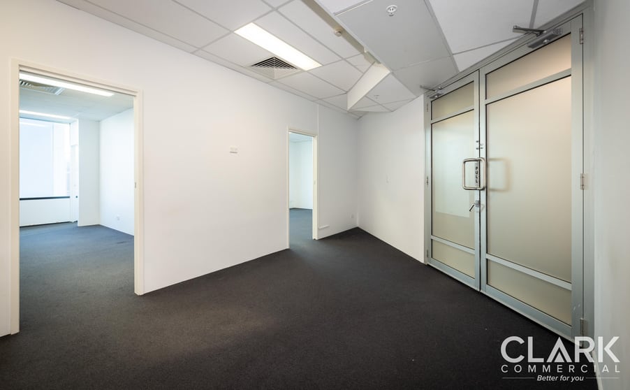 Click to view all images 1406/56 Scarborough Street Southport QLD 4215 - Image 2