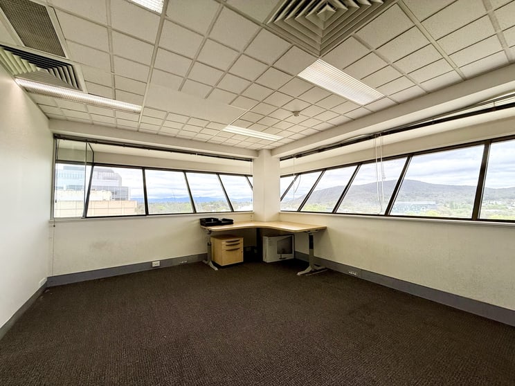 Click to view all images Level 7, Suite 2/17-21 University Avenue City ACT 2601 - Image 3