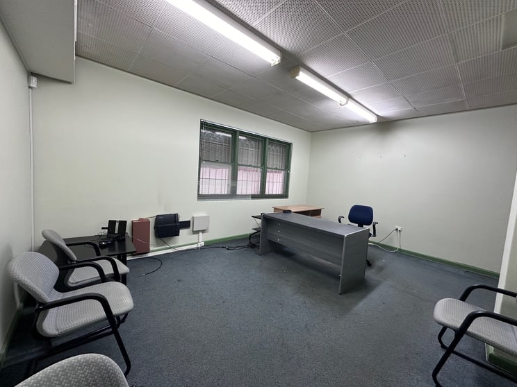 Click to view all images 294 Chapel Road Bankstown NSW 2200 - Image 2