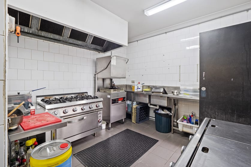 Click to view all images 148-150 Anzac Parade Kensington NSW 2033 - Image 3