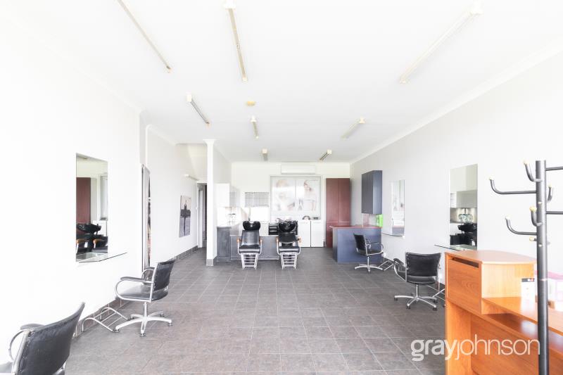 Click to view all images Ground Floor, 127 Buckley Street Essendon VIC 3040 - Image 2